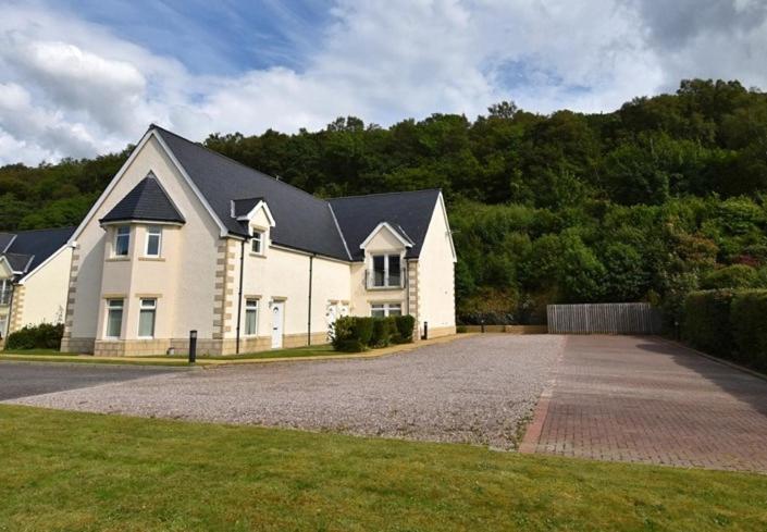 Conaglen, Glenloch View, Fort William 2-Bedroom Loch Side Flat Eksteriør billede